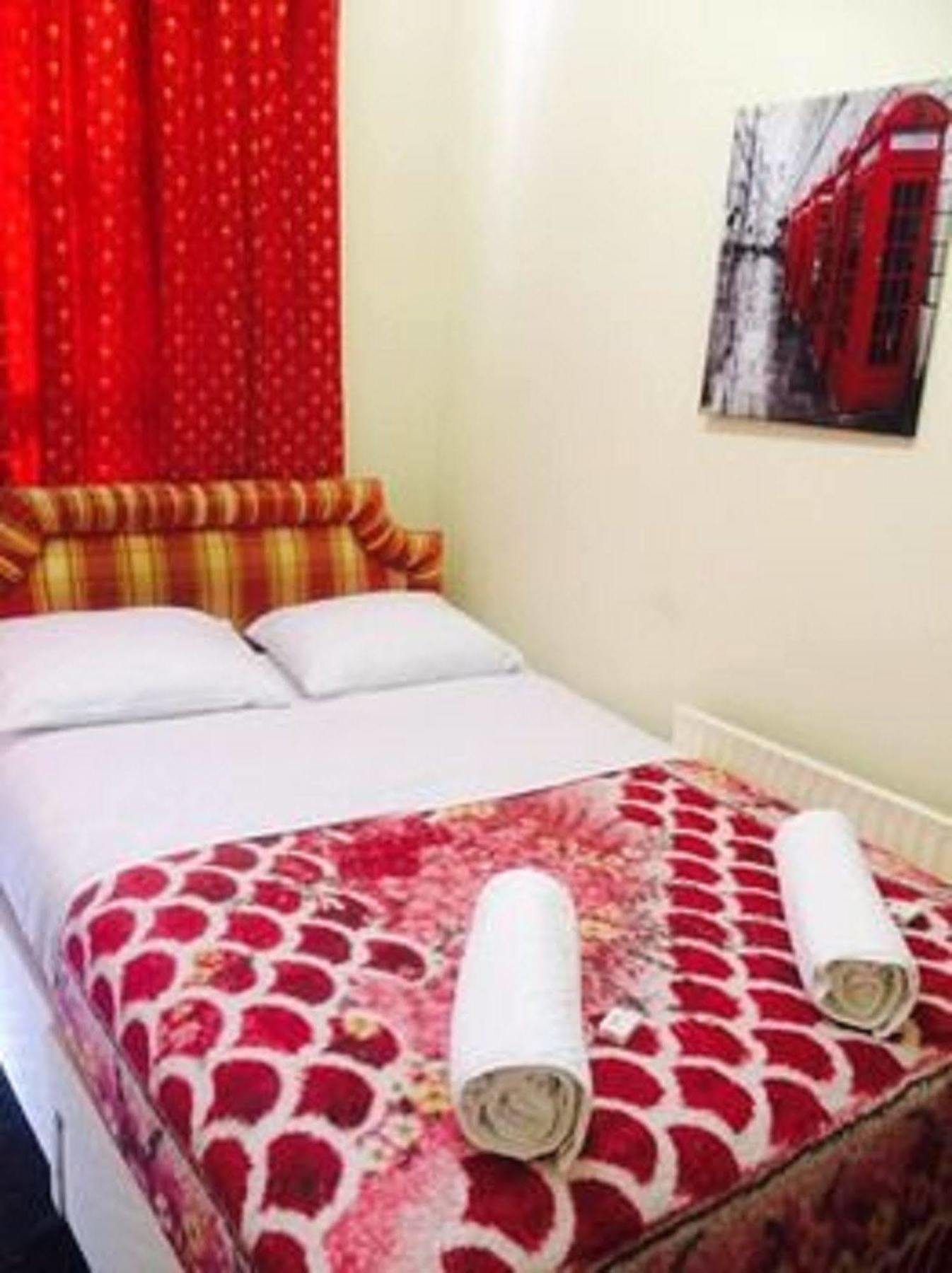 Golden Star Hotel ลอนดอน ภายนอก รูปภาพ
